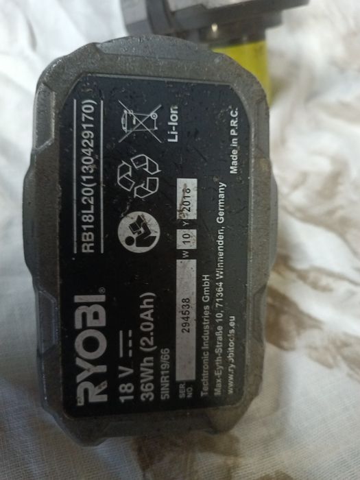 2x uszkodzony akumulator 18V Ryobi