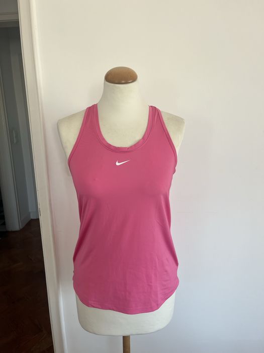 Top desportivo Nike