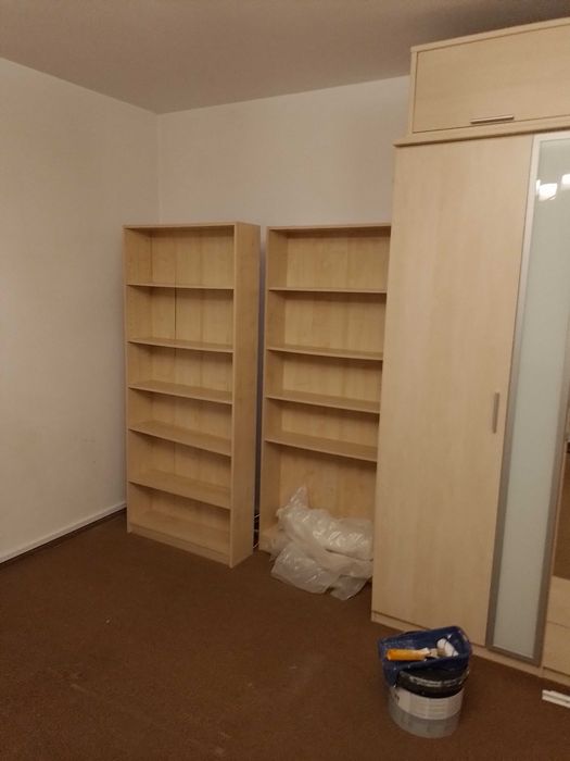 Szafa, stół ogrodowy, schody drewnianw krzesłaława i inne do domu