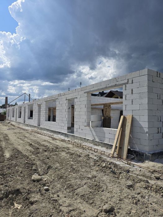 Таунхаус в Трускавці таун котедж будинок квартира зблокований будинок