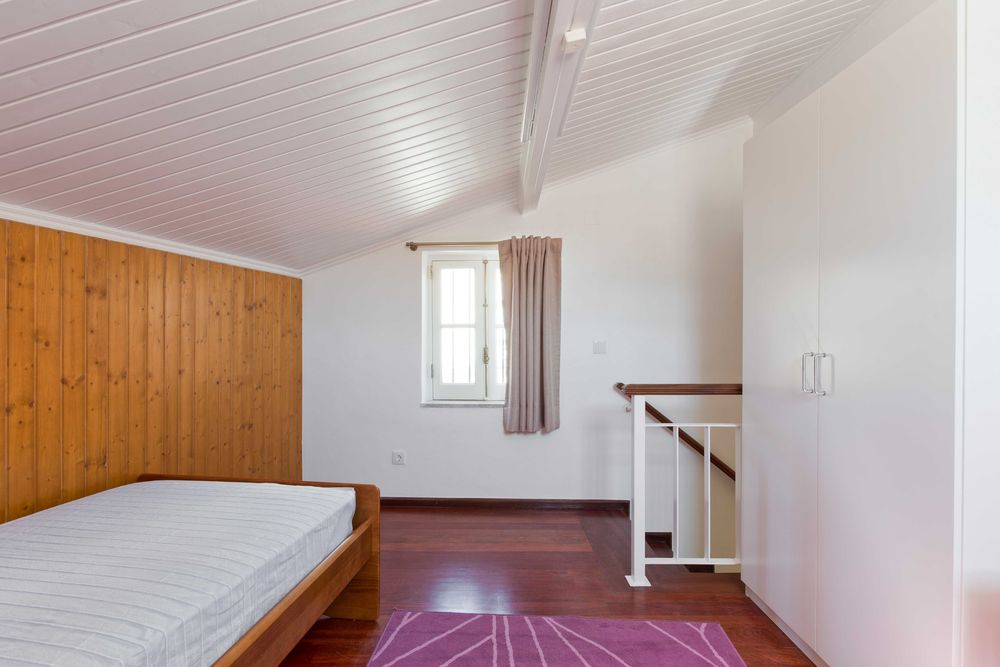Quartos para alugar em moradia