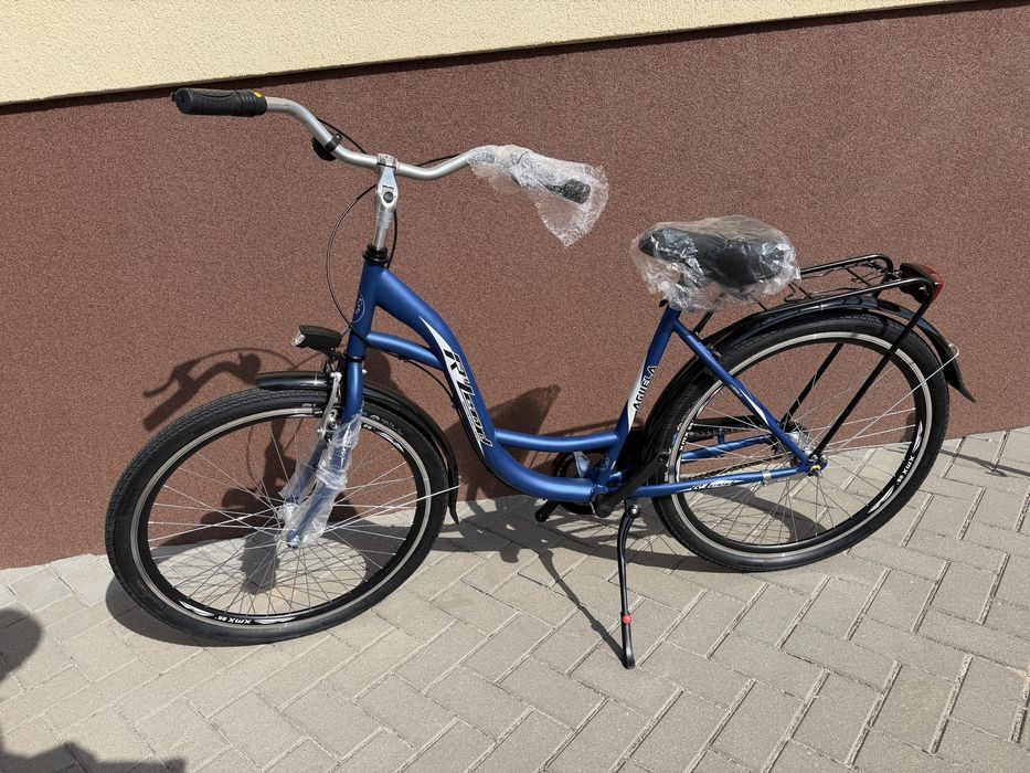Rowery, rowery elektryczne, hulajnogi elektryczne.