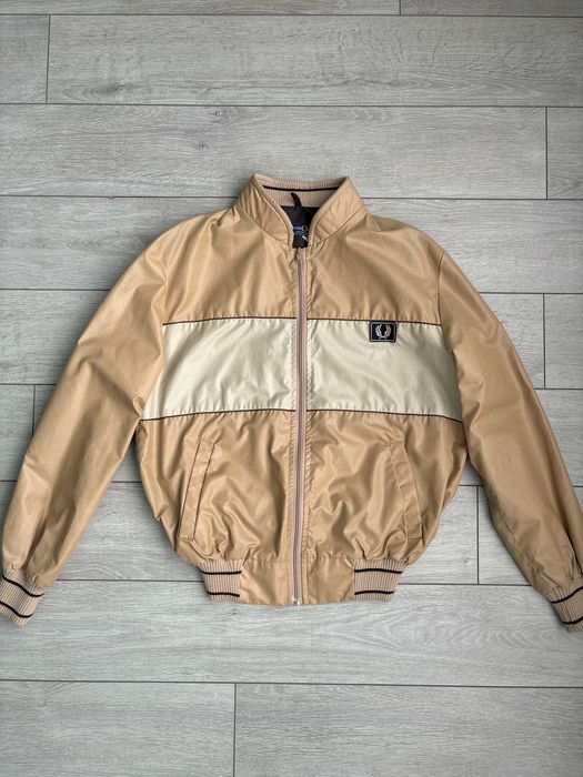 Нейлоновий Вінтажний Бомбер Фред Перрі Fred Perry Sportswear Casual Bomber Jacket Vintage Retro Y2K Size M Розмір Чоловіча Куртка Жакет Ретро Оригінал