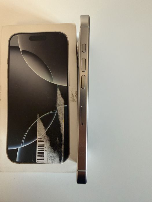 Iphone 16 pro biały 128gb kondycja 93%