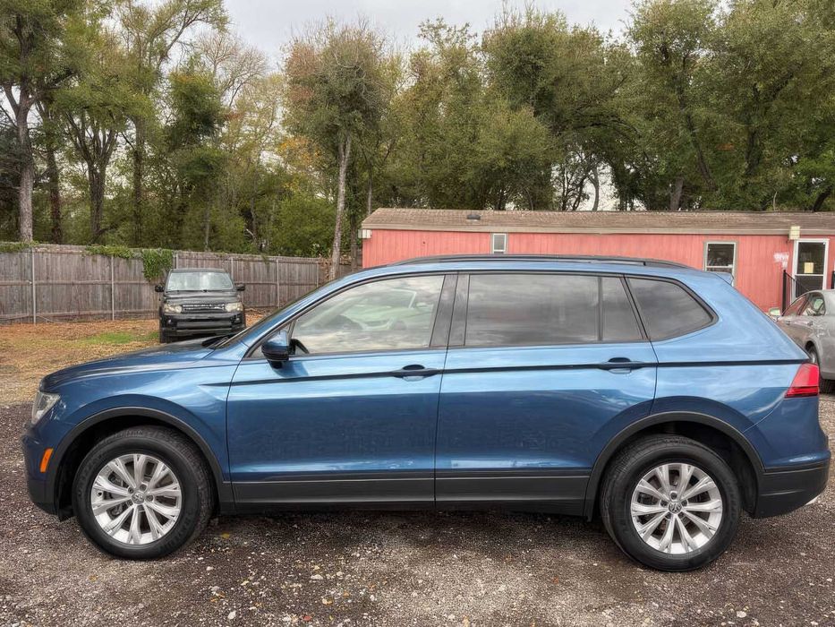 Volkswagen Tiguan S      2020