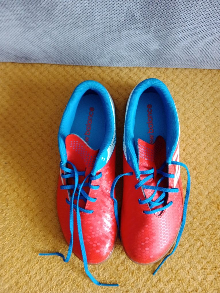 New balance junior visaro sales