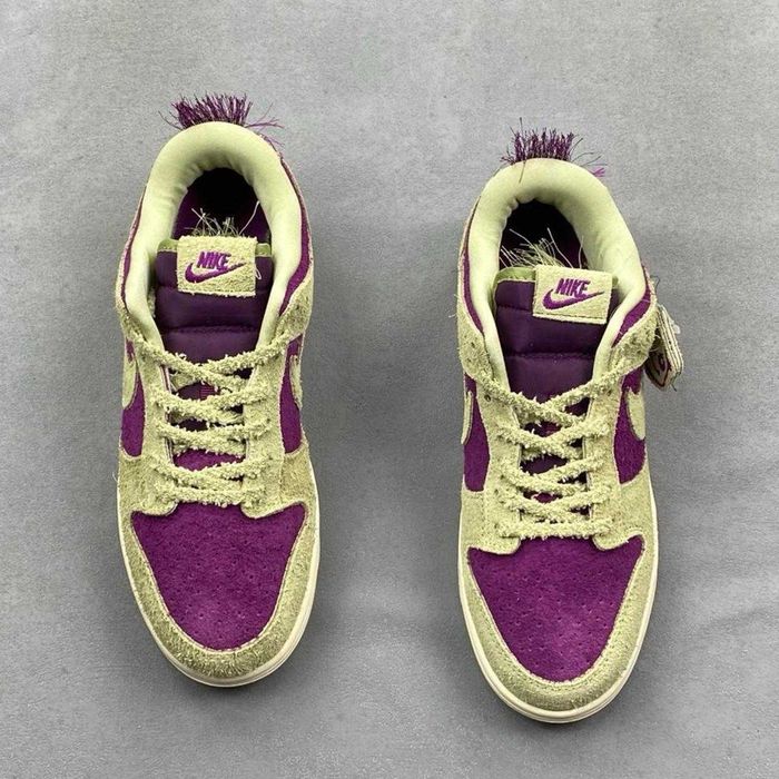 Nike Dunk Low purple trainers