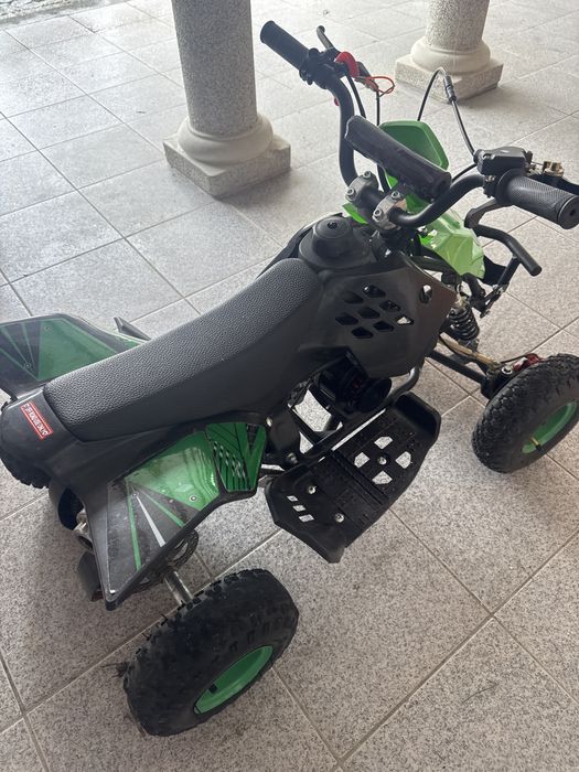 Moto Quatro a funcionar perfeitamente