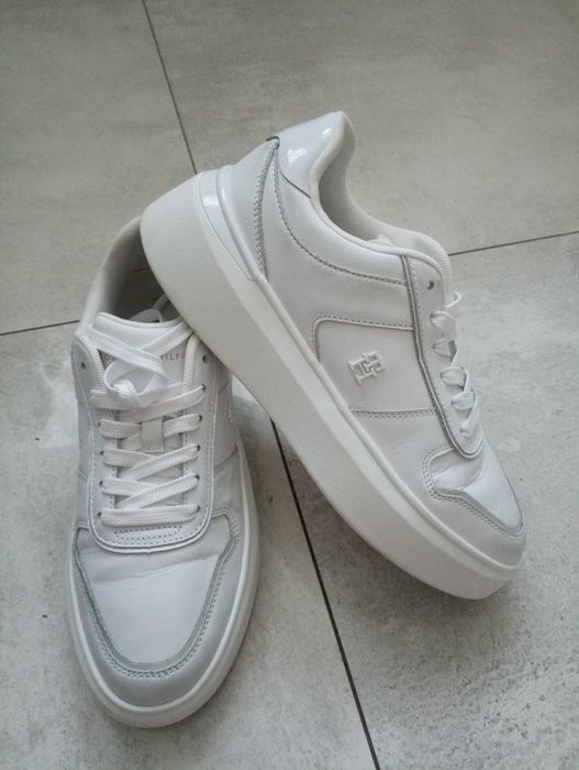 Buty Tommy Hilfiger rozm.38