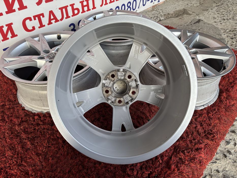Original Audi a4 a6 Q3 Q5 a5 Volkswagen Skoda R17 5x112