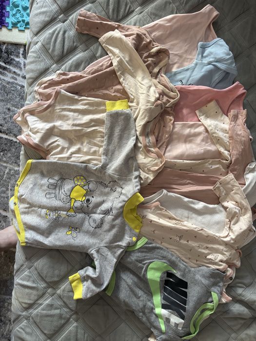 Одяг для дівчинки