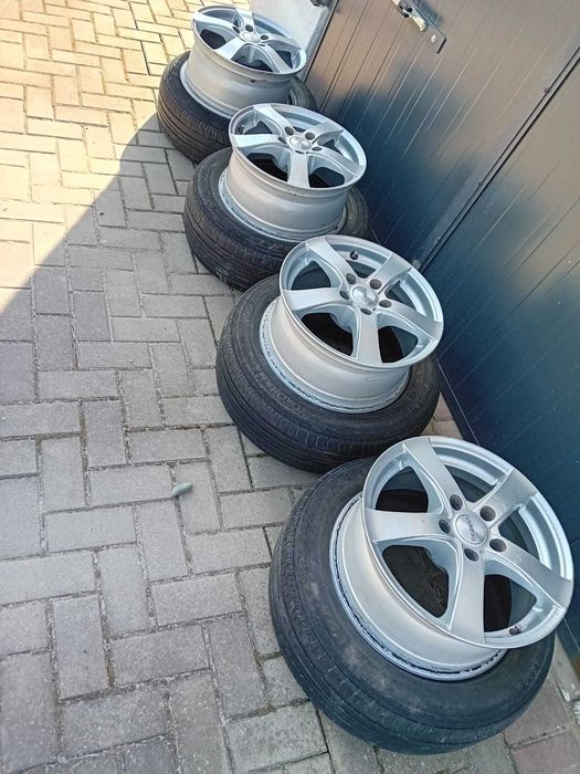 Felgi aluminiowe Dezent 5x114.3  R16