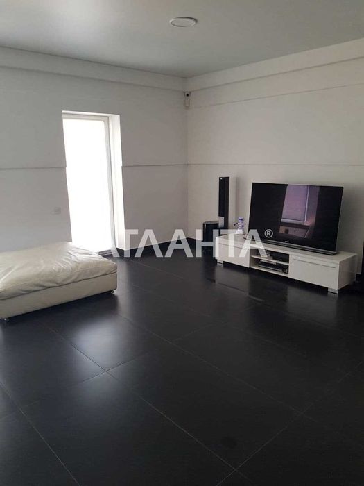 Новый, современный дом в с.Н Дофиновке