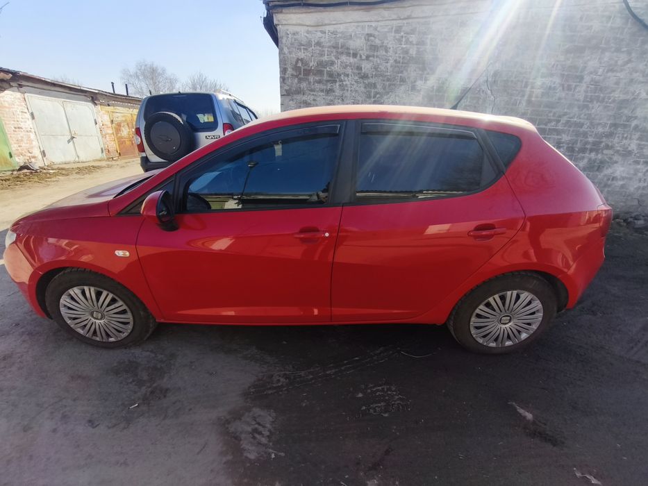 Продам Seat Ibiza 1,4