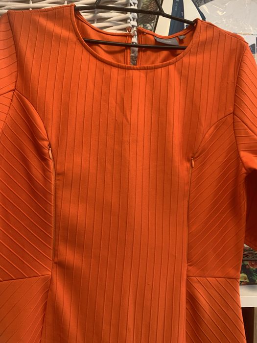 Сукня для годуючої мами