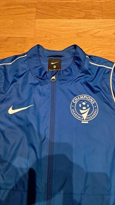 Kurtka wiatrówka dziecięca sportowa Nike rozm. 137-147  M