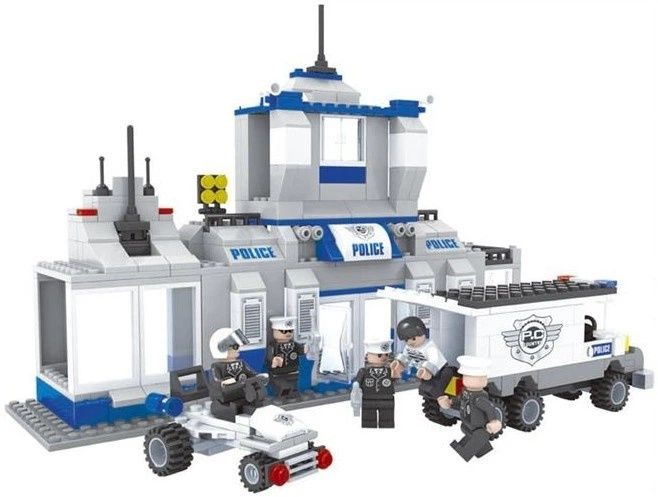 Конструктор полицейский участок. Новый. Распродажа магазина игрушек