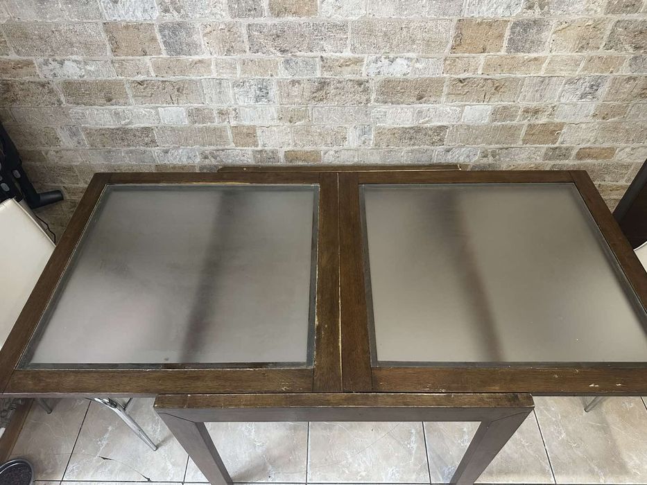 Кухонный набор стол и стулья