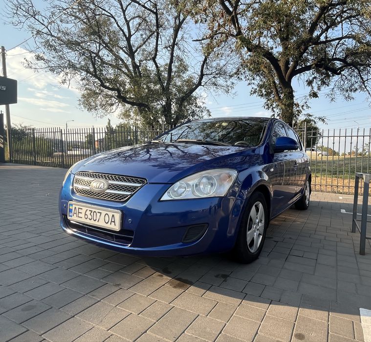 Продам Kia Ceeʼd