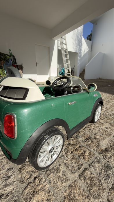 Mini cooper verde criança