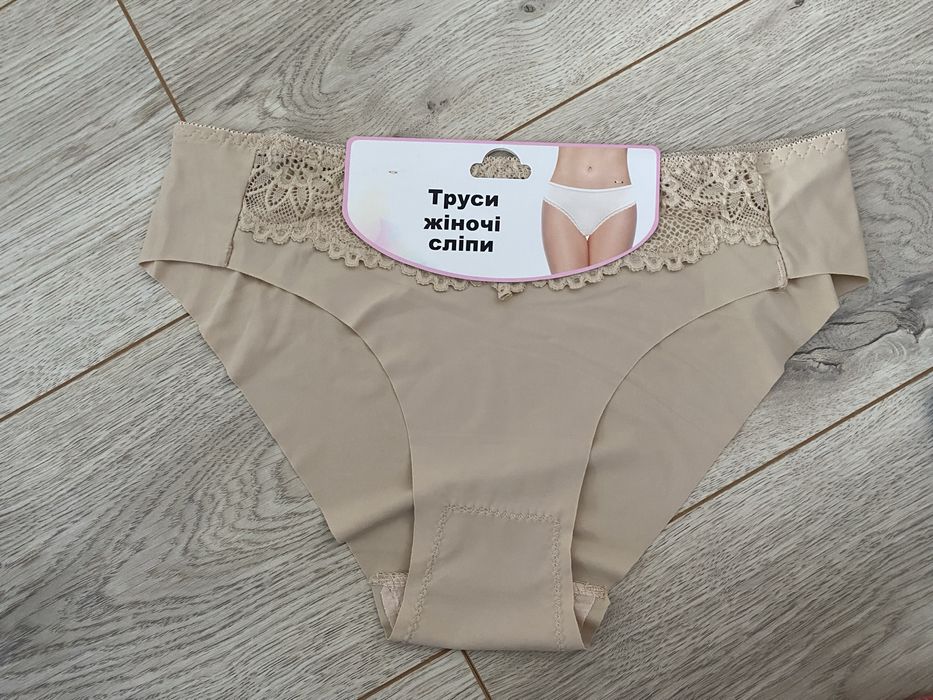 Жіноча.    білизна.