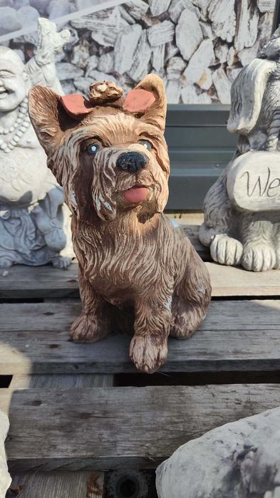 Kamienie ogrodowe, kruszywa, figury ogrodowe