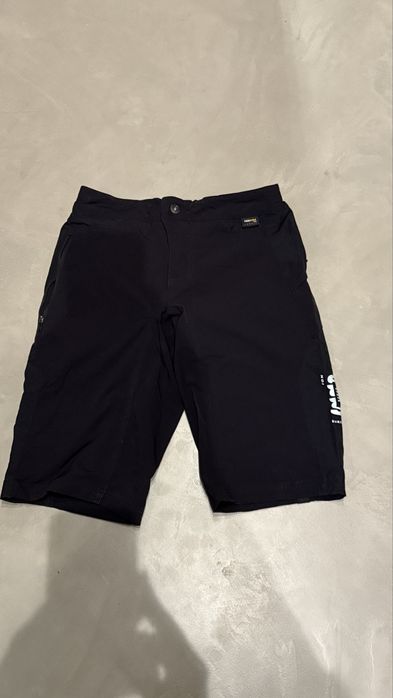 Nowe spodenki krótkie rowerowe ION scrub S