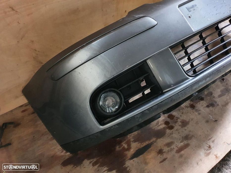 Para-choques frente vw golf V 5 ano 2008