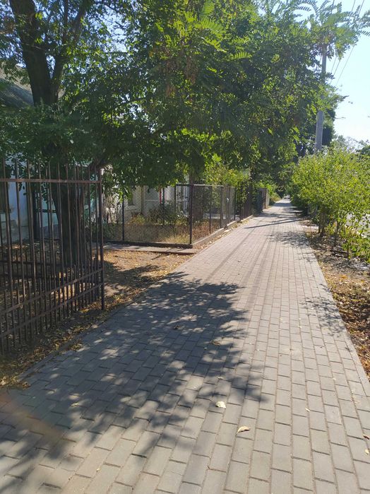 1 к к жилкоп 30 кв Центр ФАСАД ул.Сенная,2 окна свет газ палисадник