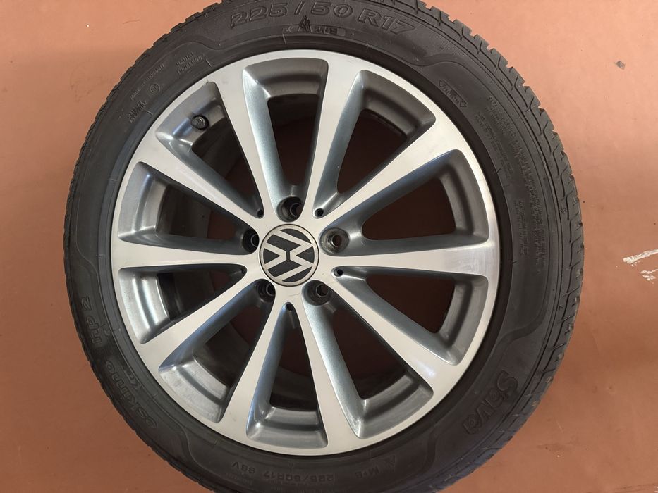 Продам диски r17 5x112