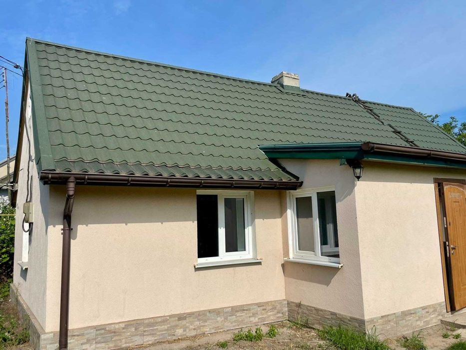 Продаж компактного будинку з земельною ділянкою Буський район с. Полоничі  30км від Львова.