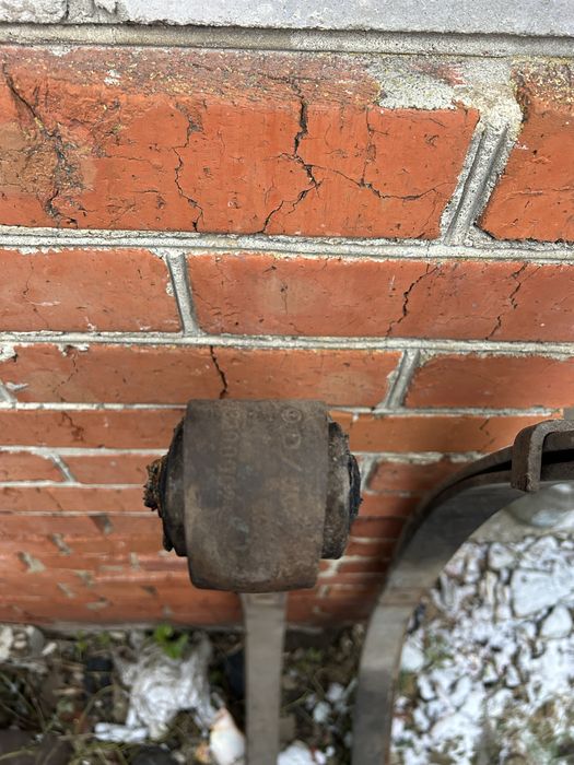 Передние ресори Мерседес т1 207,208,209,210,310,408,408,410