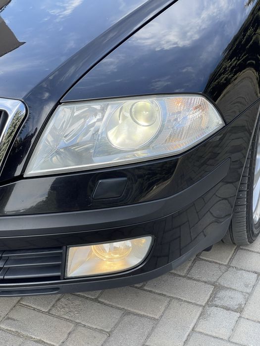 Skoda Octavia A5 2.0 бенз Автомат Laurin Klement