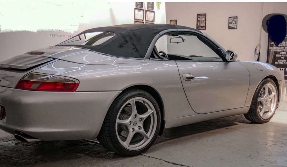 Porsche 911 (996)