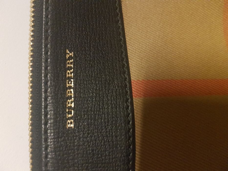 Listonoszki Burberry bardzo ladna