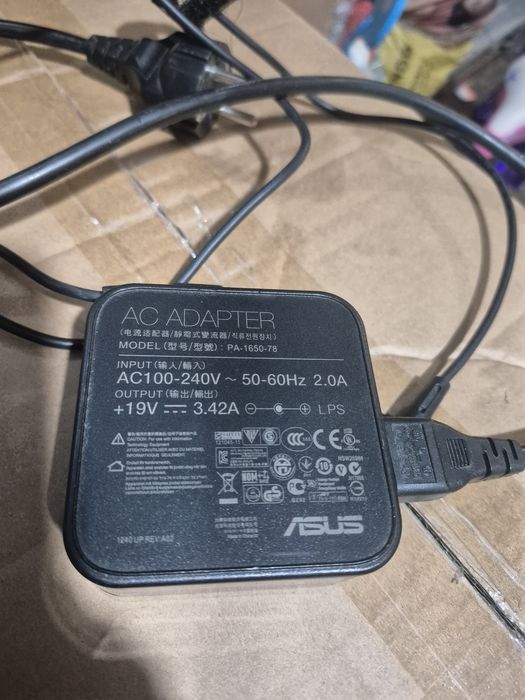 Ładowarka asus oryginalna