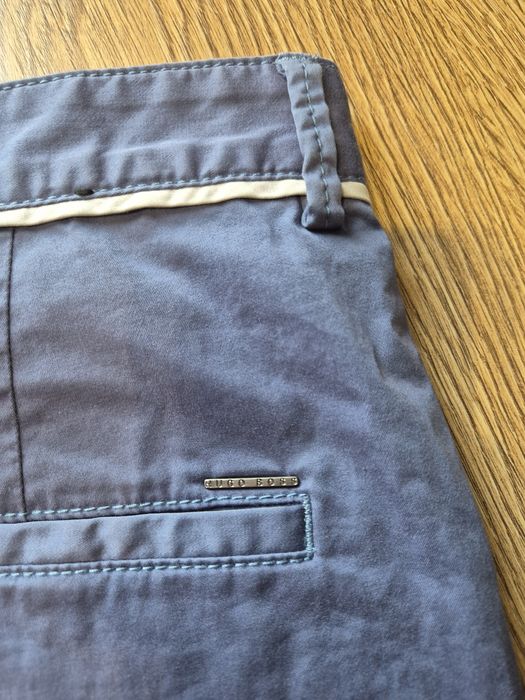 BOSS Hugo Boss spodenki