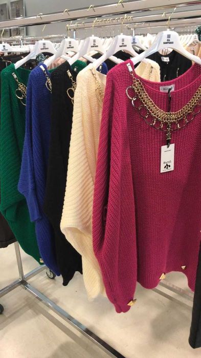 Sukienka Włoskiej marki Gil Santucci