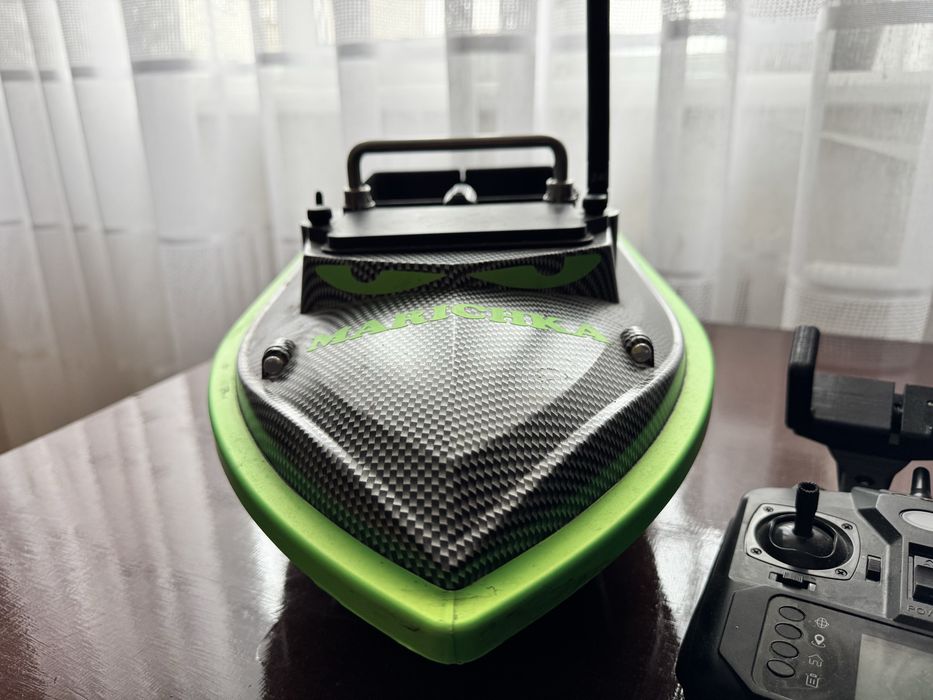 Flytec v060 кораблик для рибалки