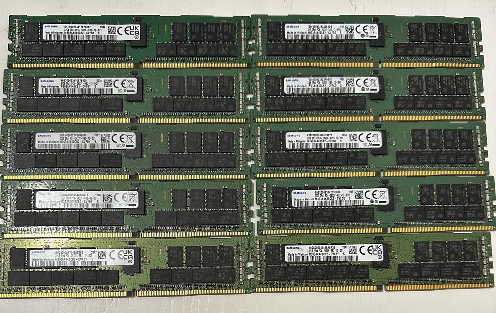 Серверна оперативна пам'ять Hynix 32gb DDR4 Pc4-2933(23500) RDIMM ecc