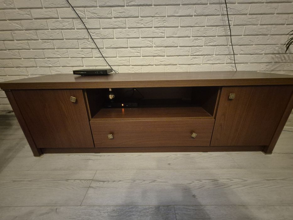 Komoda pod telewizor
