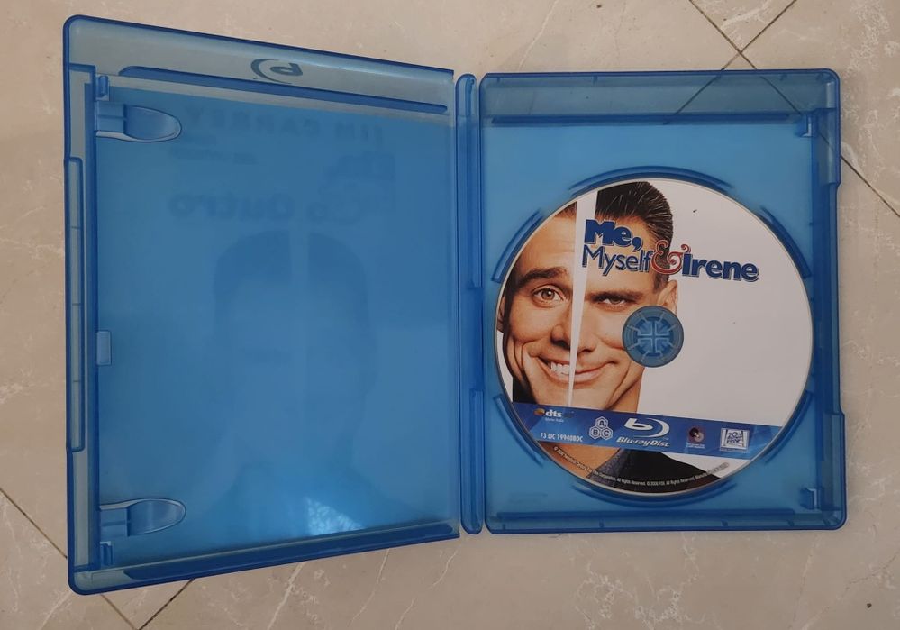 Ela , eu e o outro Jim Carrey