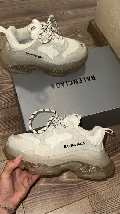 Кросівки Balenciaga,баленсіага жіноче взуття