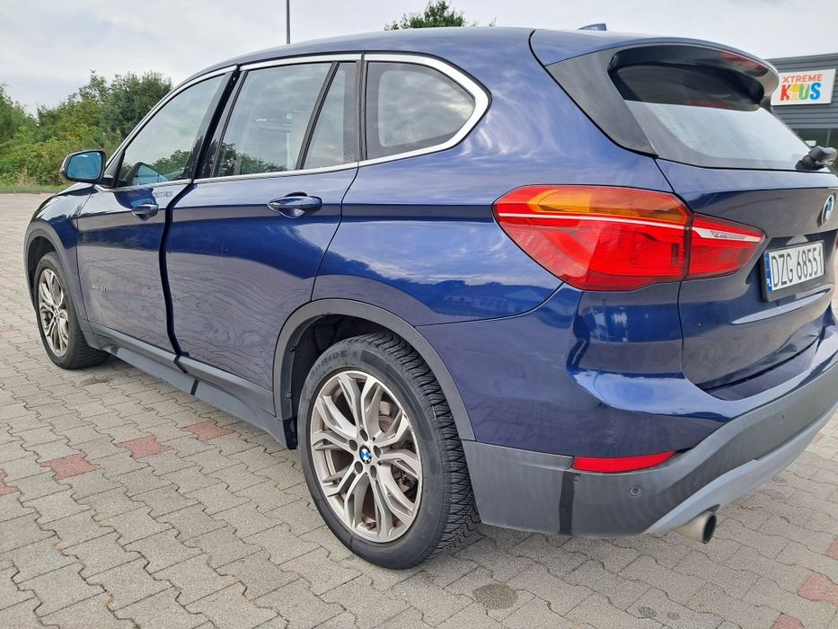 Zamienie lub sprzedam Bmw x1 xline jasny srodek panorama serwis head up , ambiente , mpakiet , full led , tryb sport