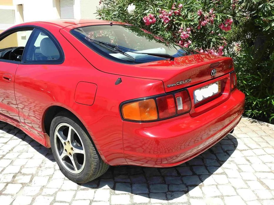 Toyota Celica 2.0 GT 175cv (3S-GE) – projeto / restauro / motor 3S-GE, carro completo.
O carro encontra-se