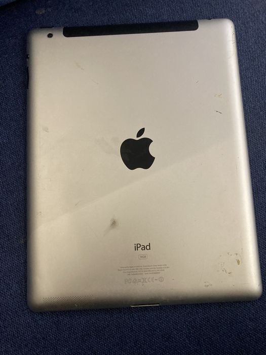 Продам іPad 16гб заблокований айклауд