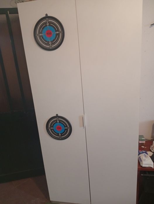 Roupeiro em branco