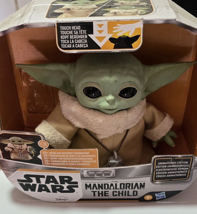 Baby Yoda Animatronic edition