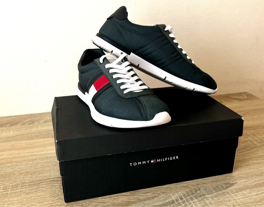 Кроссовки Tommy Hilfiger