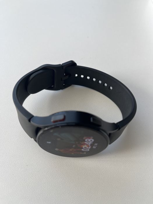 Нові Watch4 Galaxy Samsung  44mm black esim